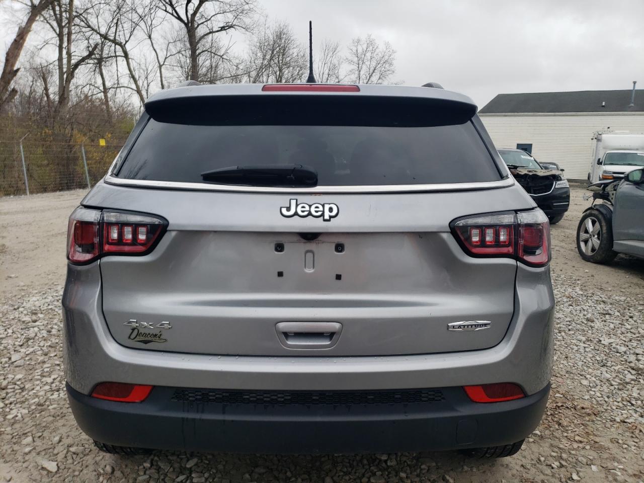 2020 Jeep Compass VIN 3C4NJDBB6LT100572 Copart auction photo, front end / side damage thumbnail 6