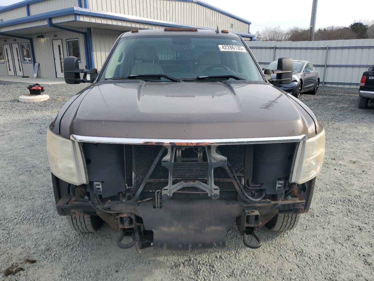 2008 Chevrolet Silverado VIN 1GCJK39K98E180839 Copart auction photo, front end damage thumbnail 5