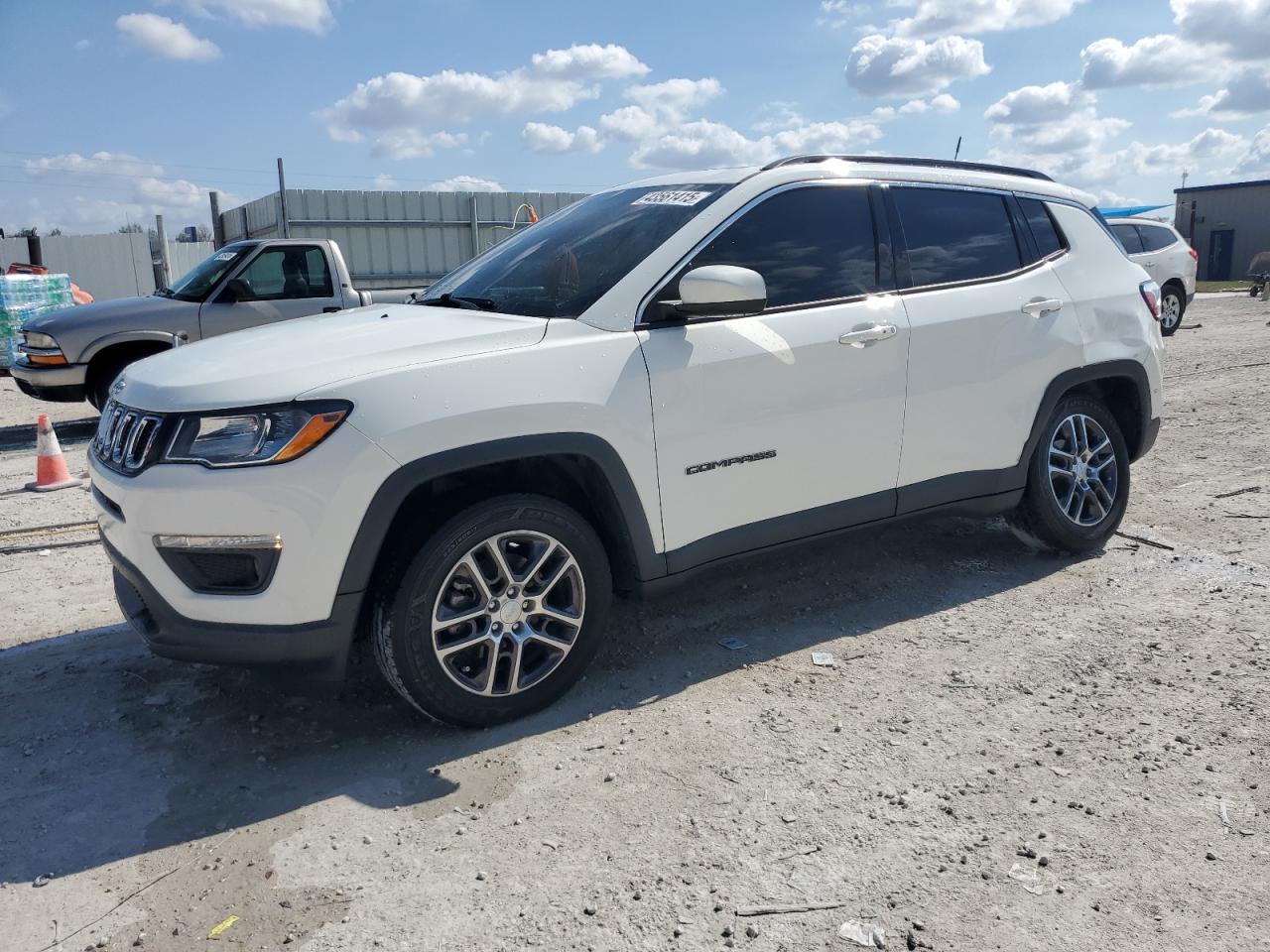 2018 Jeep Compass VIN 3C4NJCBBXJT468230