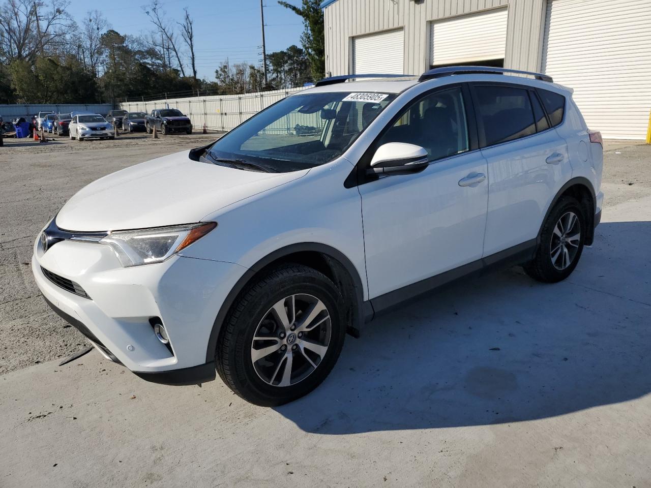 2017 Toyota RAV 4 VIN JTMRFREV7HJ125890