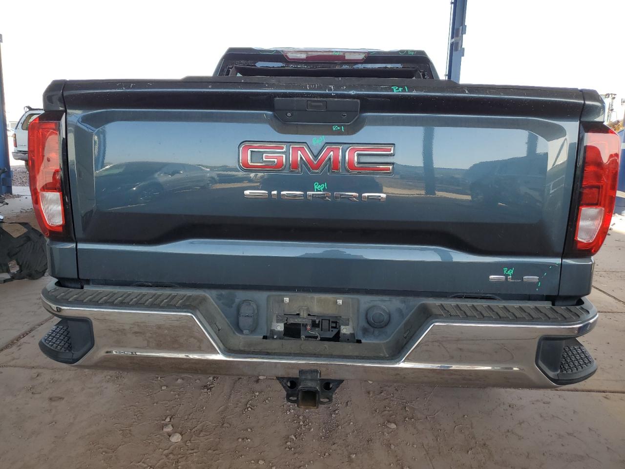 2019 GMC Sierra VIN 3GTP8BEDXKG268468 Copart auction photo, front end / side damage thumbnail 6