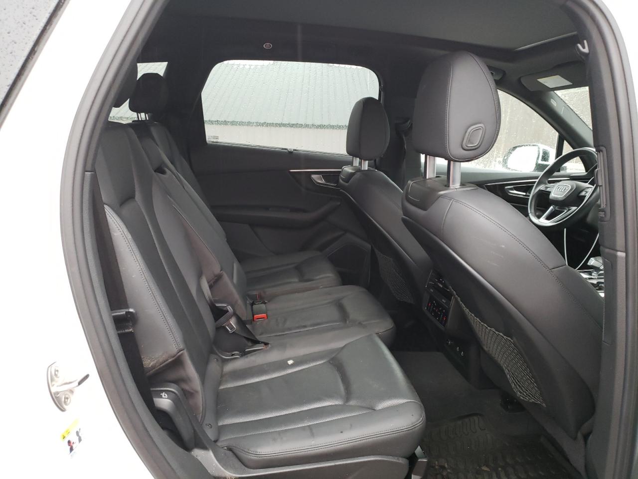 2022 Audi Q7 VIN WA1LJBF70ND020124 Copart auction photo, rear end / minor dent/scratches damage thumbnail 11