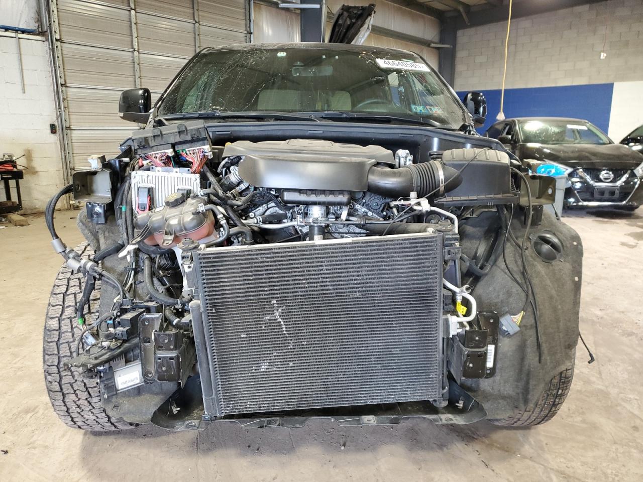 2019 Jeep Grand Cherokee VIN 1C4RJFCG6KC616531 Copart auction photo, vandalism / stripped damage thumbnail 5