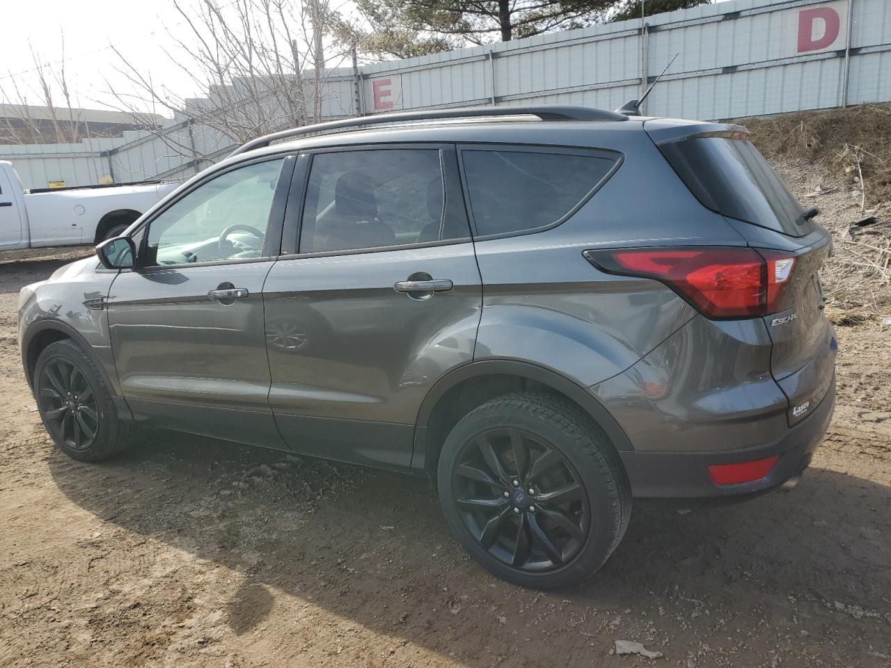 2019 Ford Escape VIN 1FMCU9GD7KUA98966 Copart auction photo, front end / minor dent/scratches damage thumbnail 2