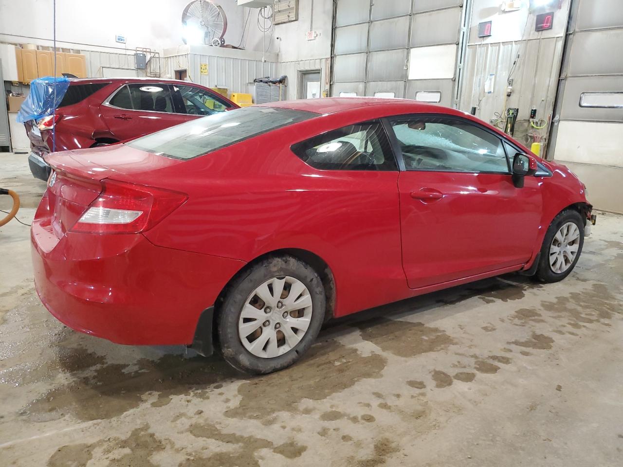 2012 Honda Civic VIN 2HGFG3B51CH567335 Copart auction photo, front end / minor dent/scratches damage thumbnail 3