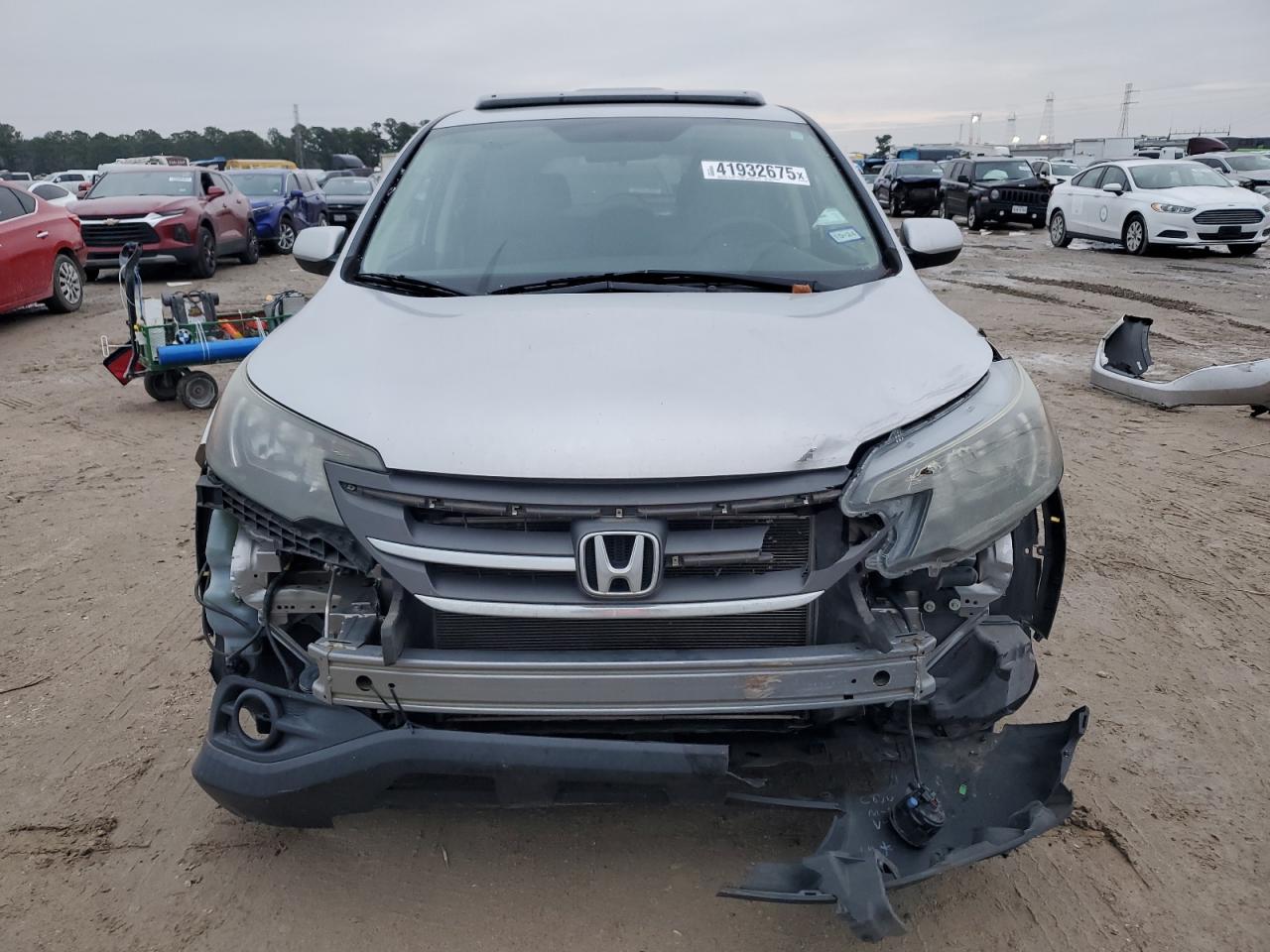 2012 Honda CR-V VIN 3CZRM3H50CG703153 Copart auction photo, front end damage thumbnail 5
