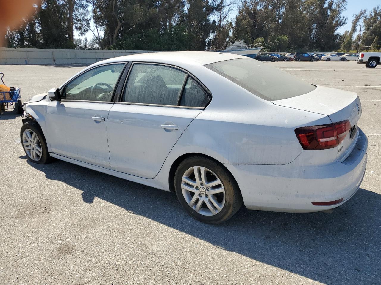 2018 Volkswagen Jetta VIN 3VW2B7AJ4JM203830 Copart auction photo, front end / side damage thumbnail 2