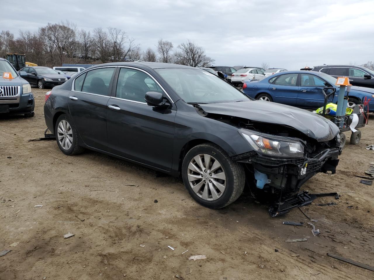 2014 Honda Accord VIN 1HGCR2F73EA308673 Copart auction photo, front end / minor dent/scratches damage thumbnail 4