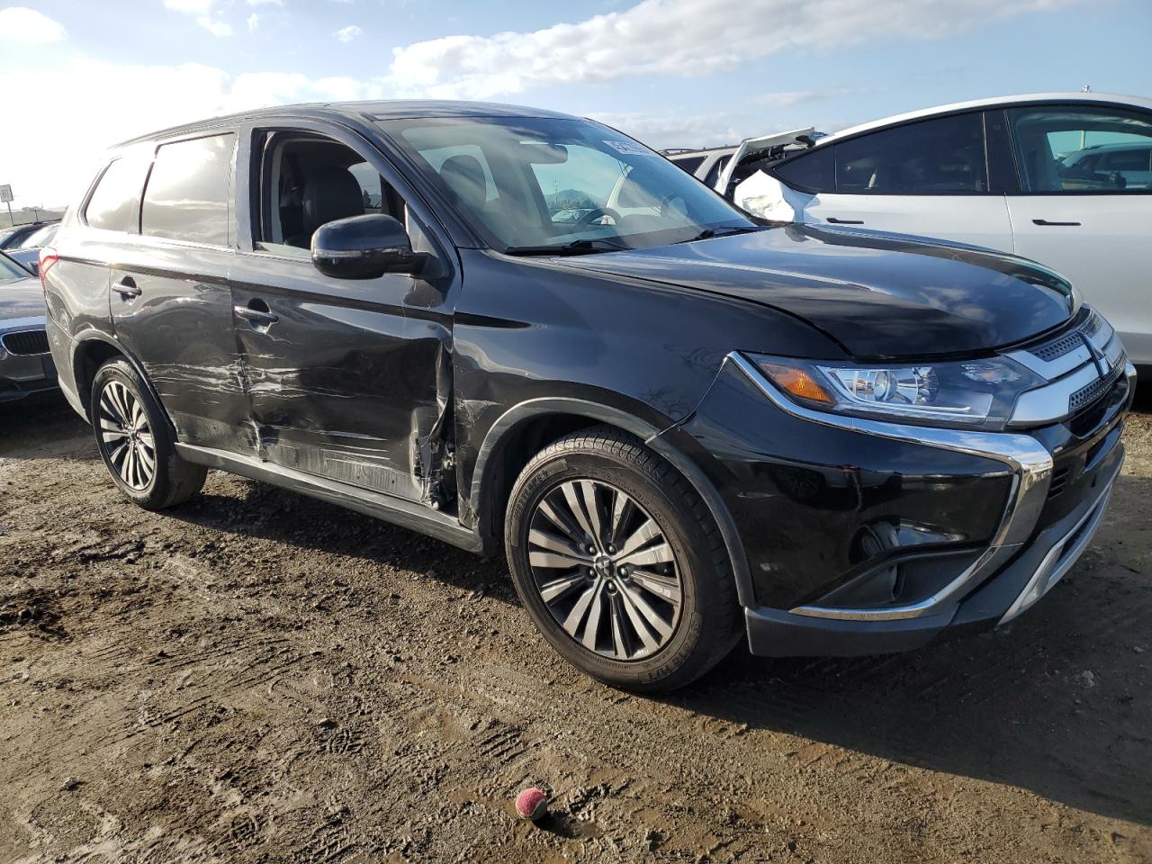 2019 Mitsubishi Outlander VIN JA4AZ3A36KZ042251 Copart auction photo, side damage thumbnail 4