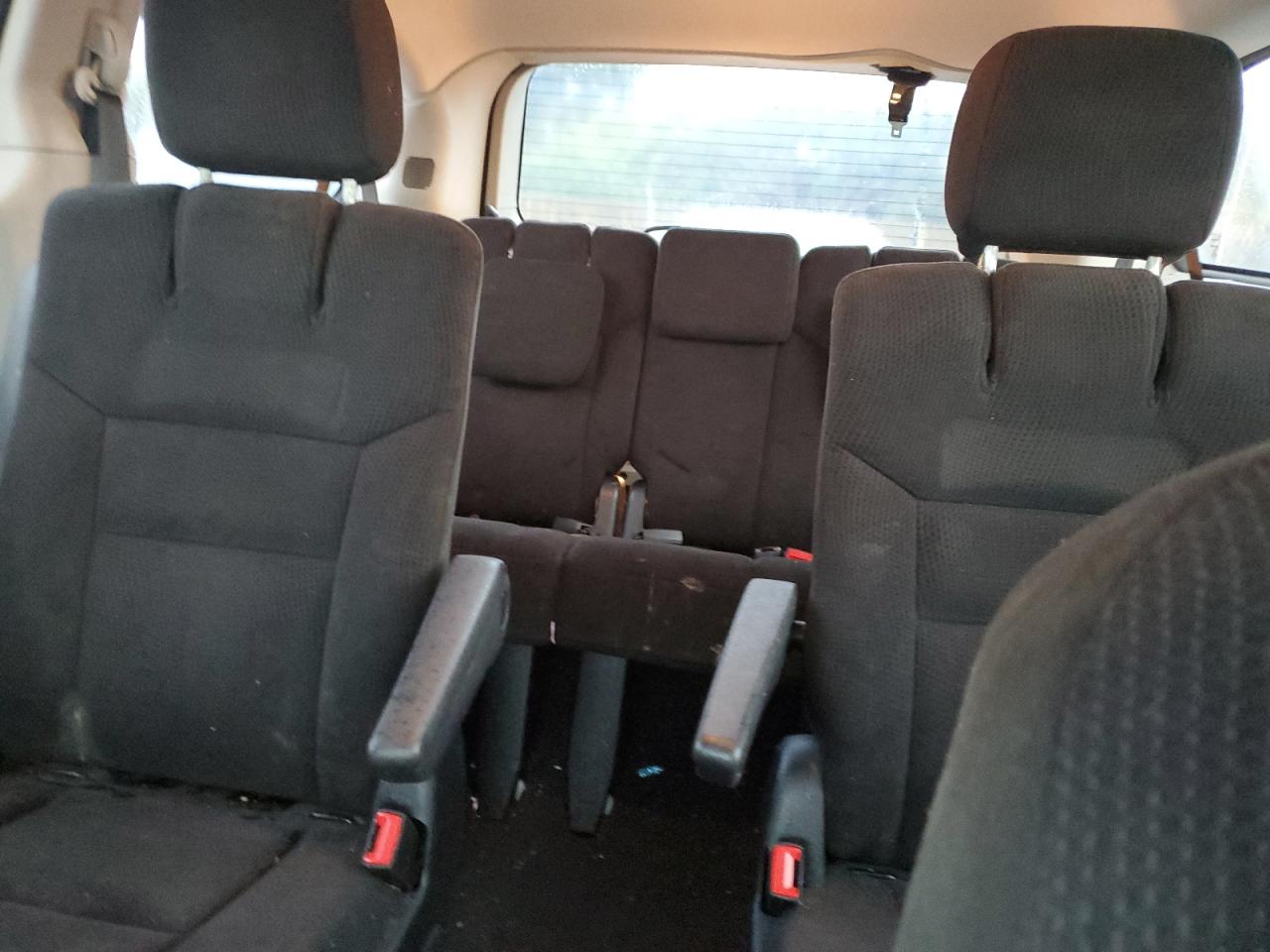 2015 Dodge Caravan VIN 2C4RDGCGXFR548857 Copart auction photo, rear end damage thumbnail 10