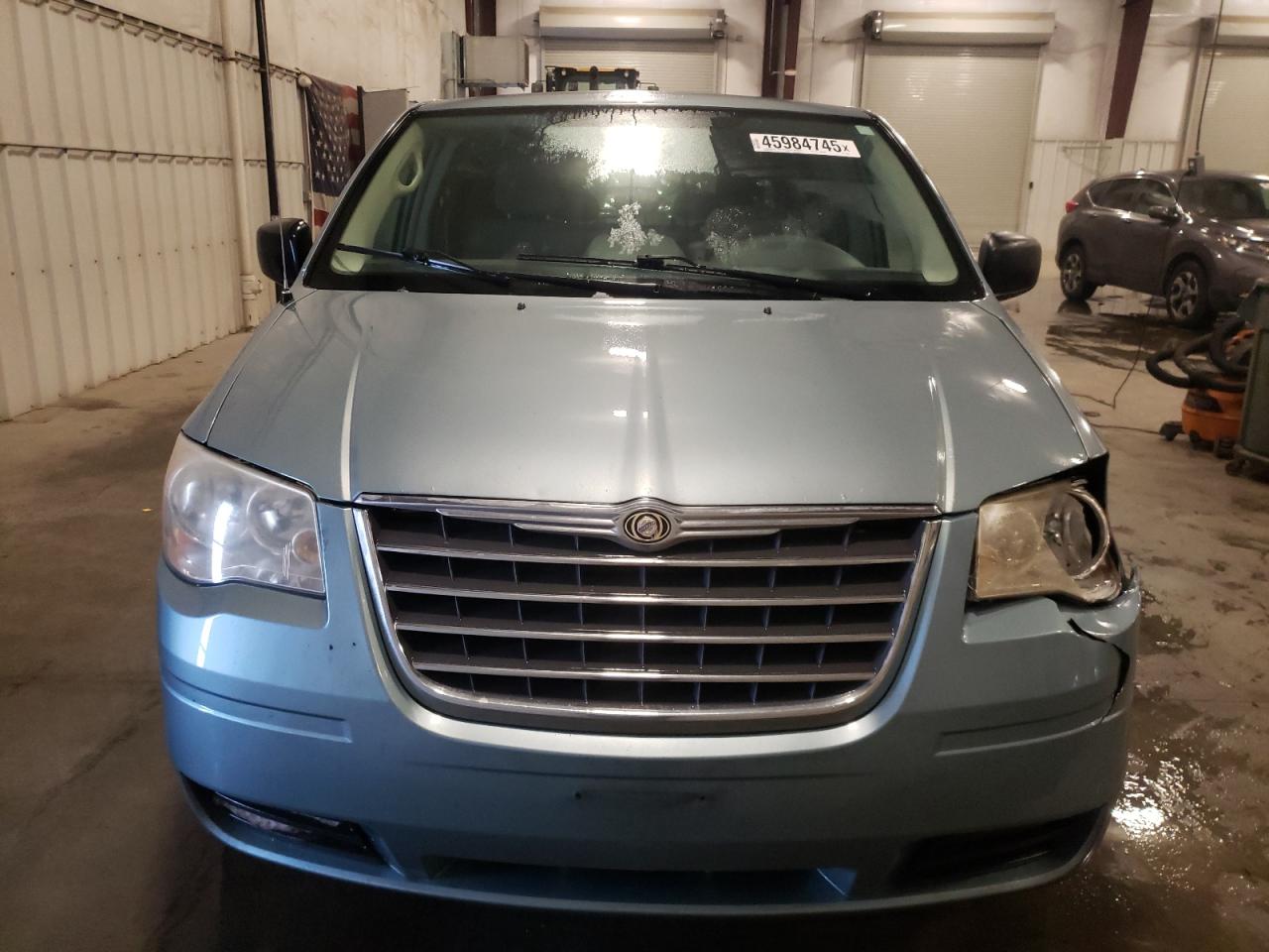 2010 Chrysler Town & Country VIN 2A4RR4DE4AR339498 Copart auction photo, front end / side damage thumbnail 5