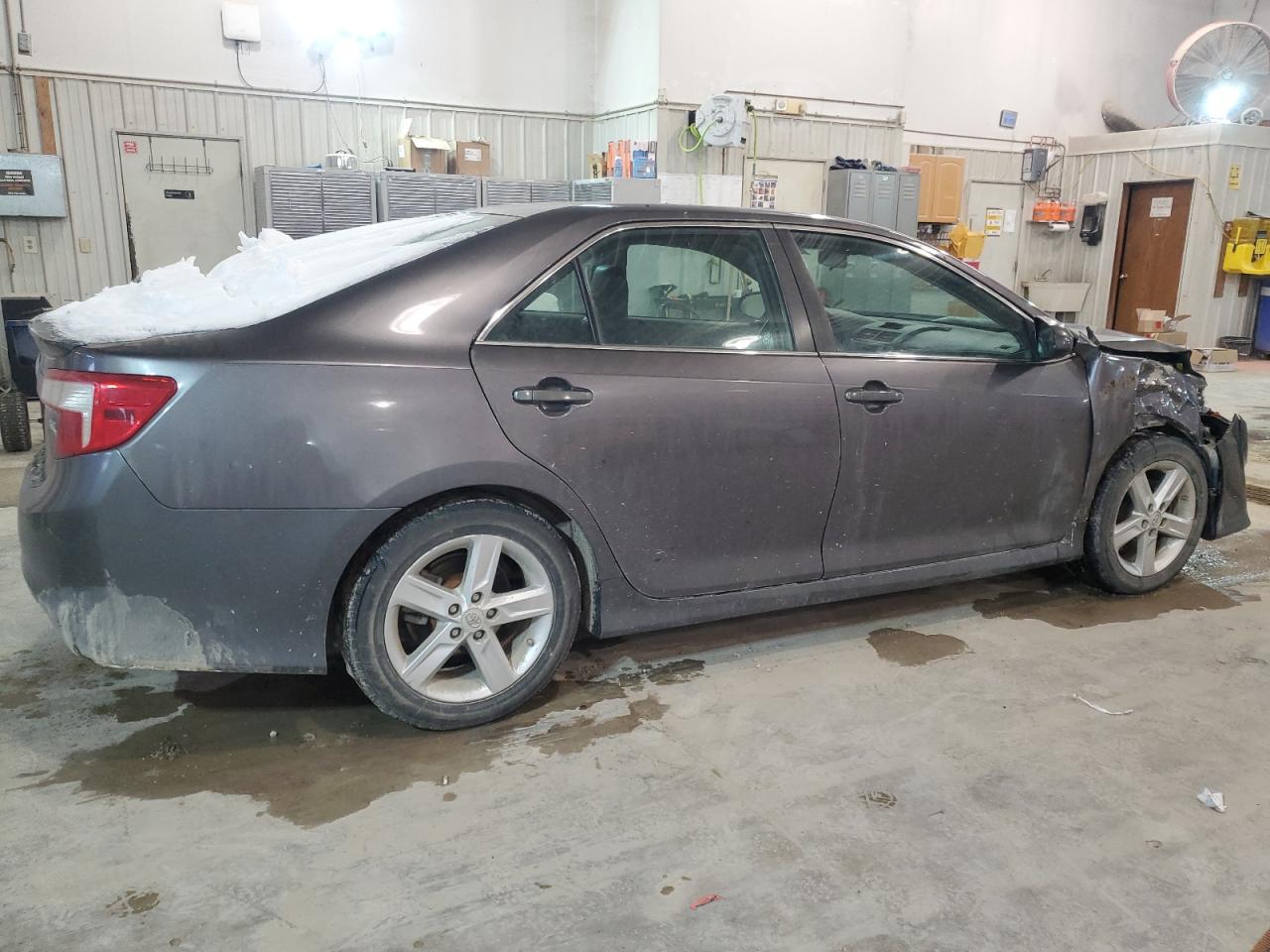 2013 Toyota Camry VIN 4T1BF1FK0DU717546 Copart auction photo, front end / side damage thumbnail 3