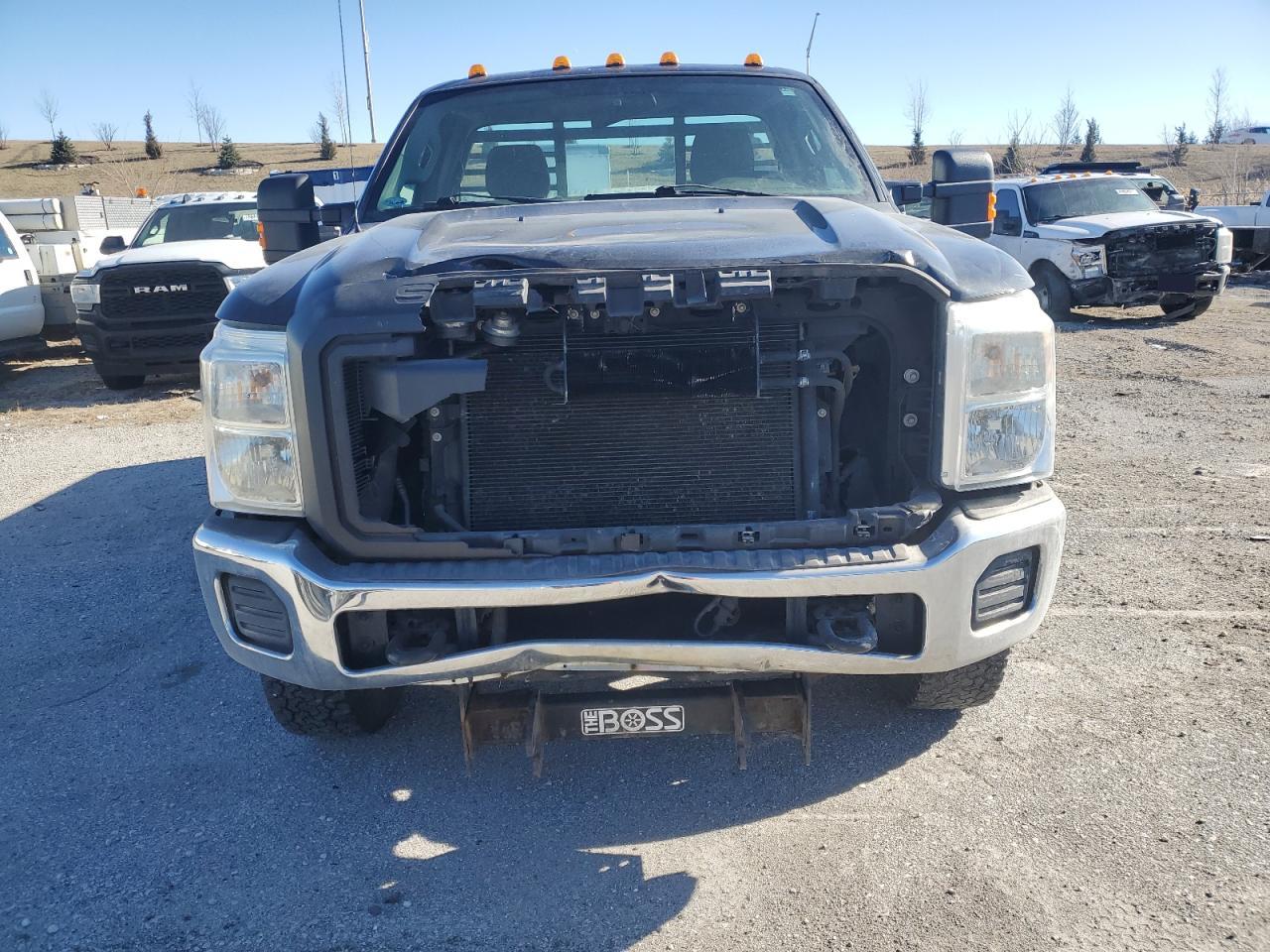 2014 Ford F350 VIN 1FTRF3B69EEB59330 Copart auction photo, front end / rear end damage thumbnail 5