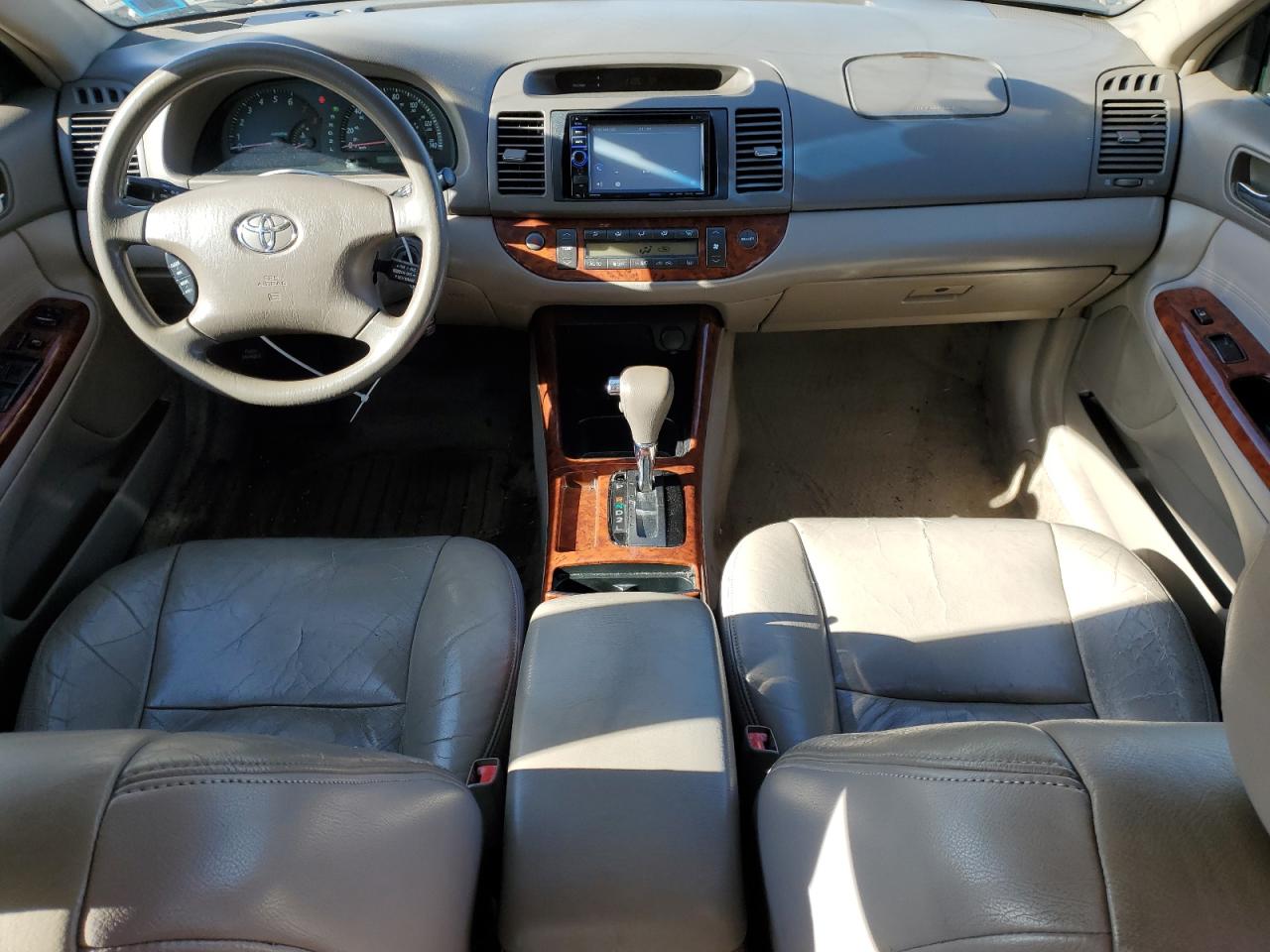 2002 Toyota Camry VIN 4T1BE30K02U105822 Copart auction photo, rear end / minor dent/scratches damage thumbnail 8