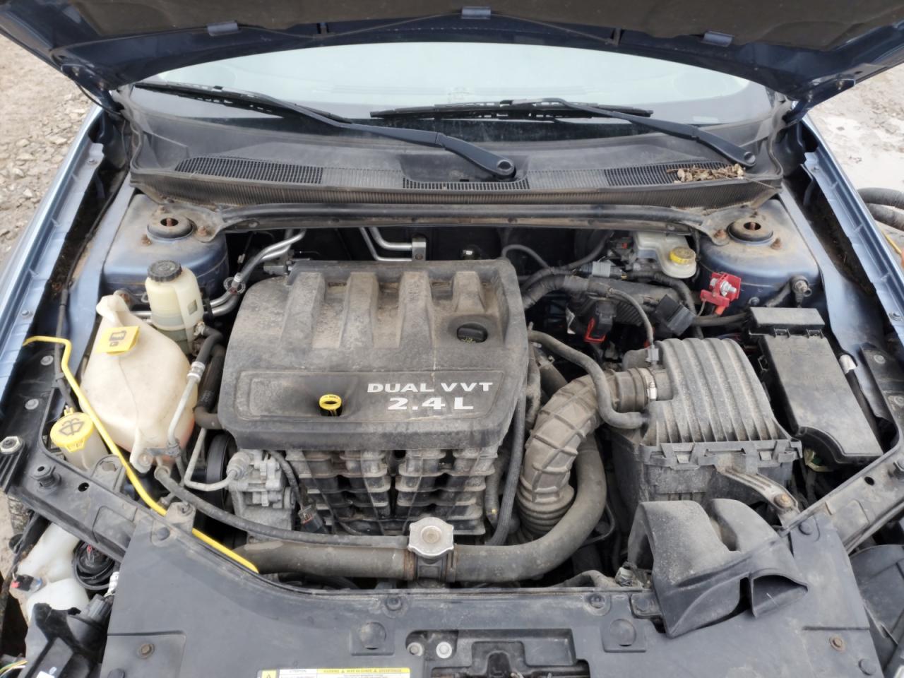 2011 Chrysler 200 VIN 1C3BC1FB6BN613359 Copart auction photo, front end damage thumbnail 11