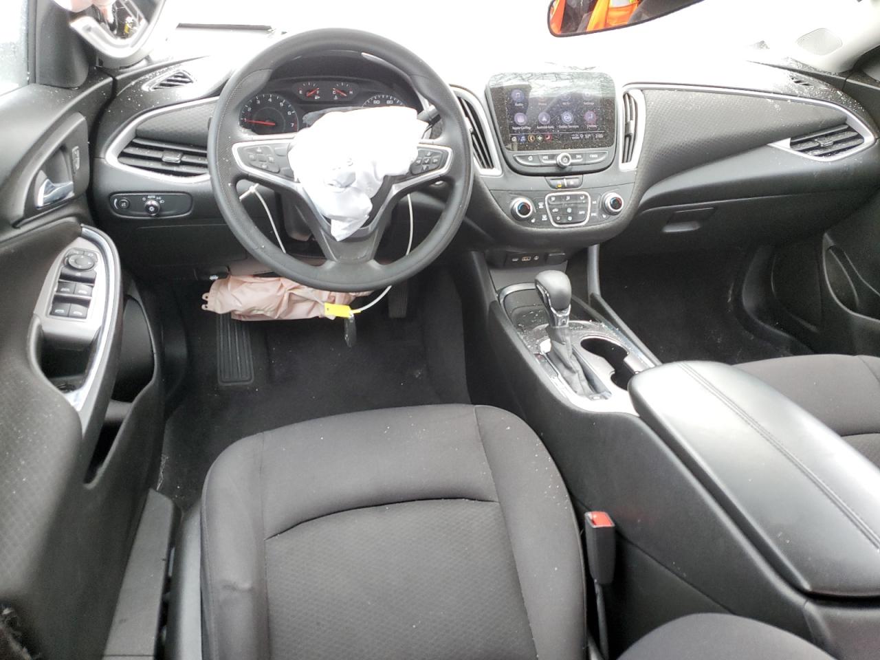 2022 Chevrolet Malibu VIN 1G1ZD5ST0NF130843 Copart auction photo, rollover / minor dent/scratches damage thumbnail 8