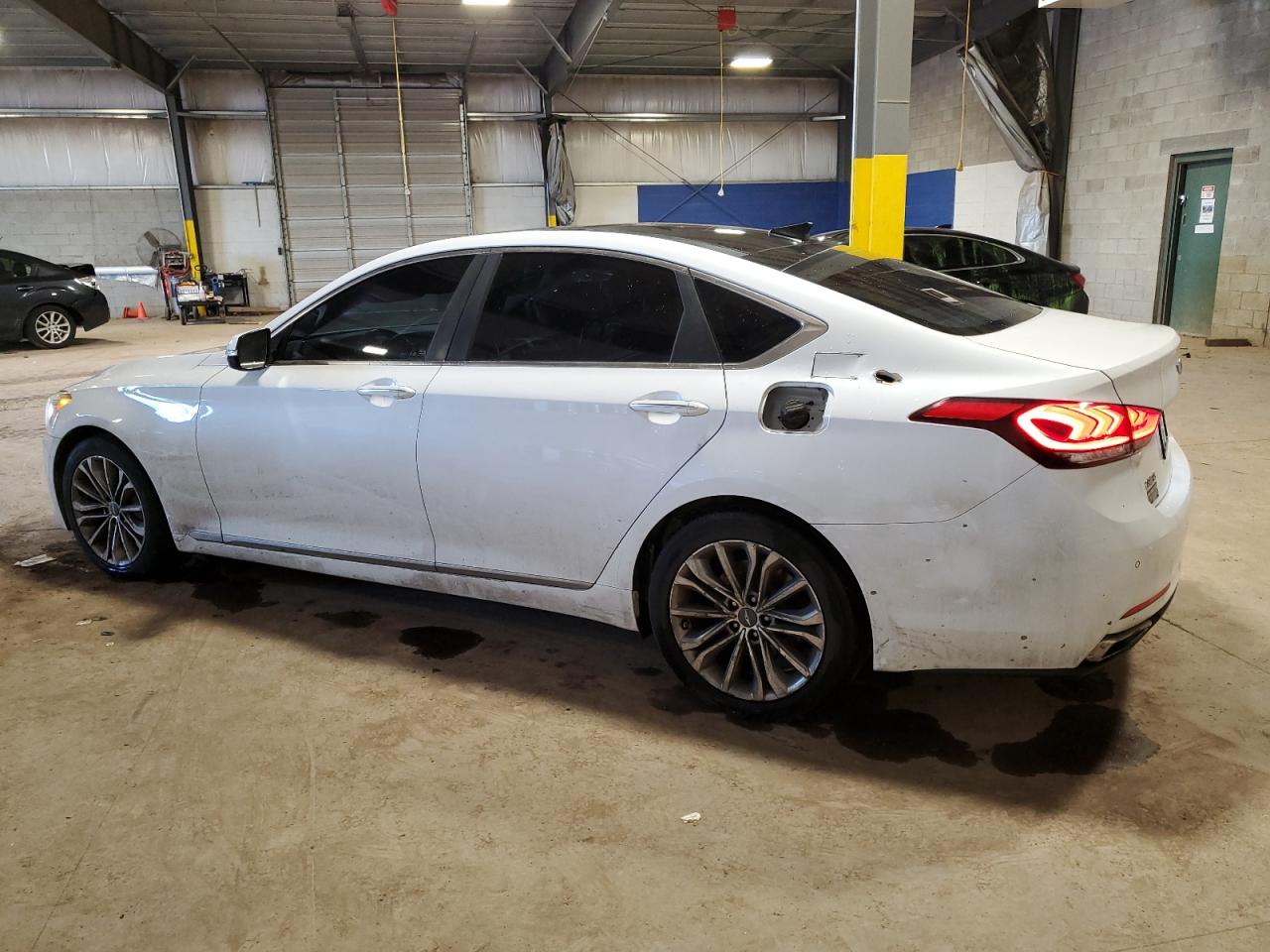 2015 Hyundai Genesis VIN KMHGN4JE5FU033834 Copart auction photo, rear end / side damage thumbnail 2