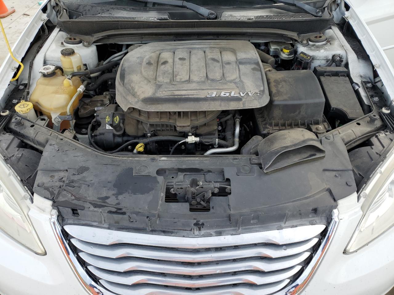 2013 Chrysler 200 VIN 1C3CCBBGXDN704200 Copart auction photo, rear end damage thumbnail 11