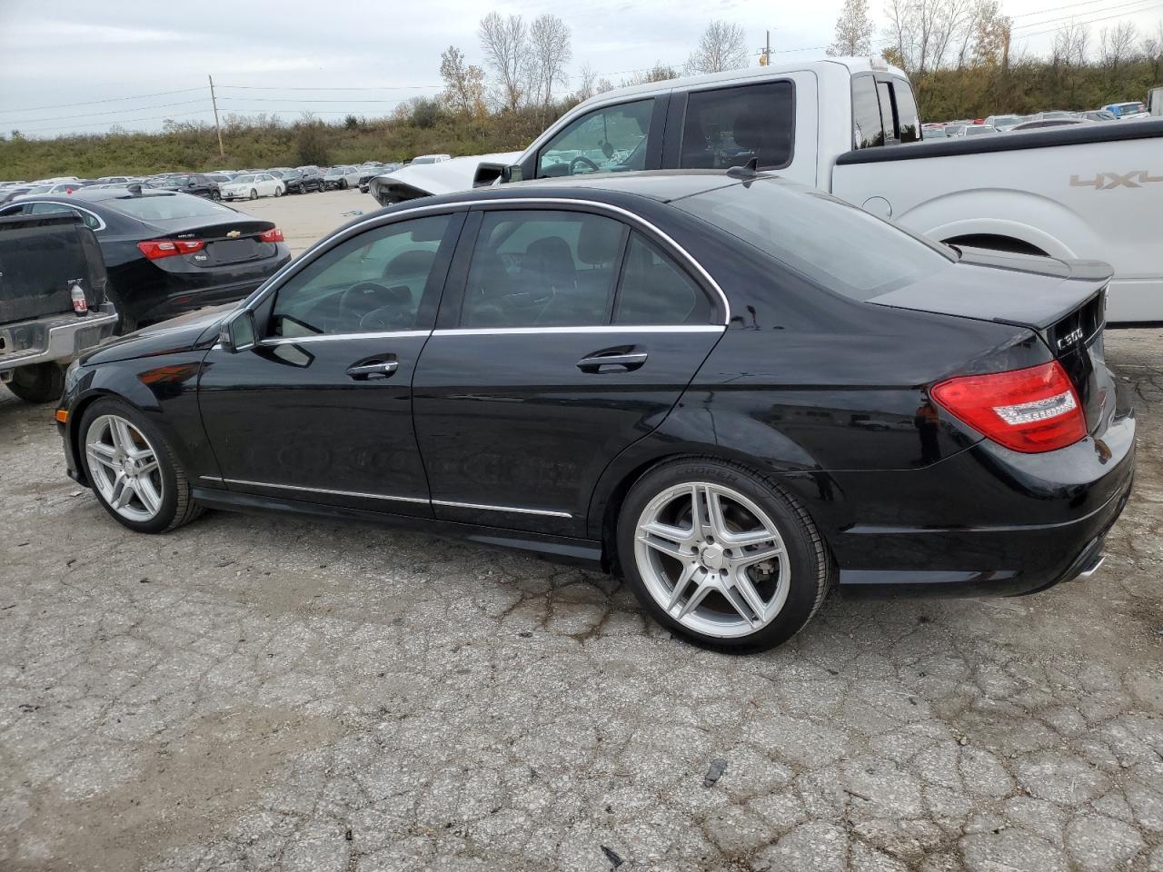 2014 Mercedes-Benz C-klasse VIN WDDGF8AB2EA944580 Copart auction photo, water/flood damage thumbnail 2