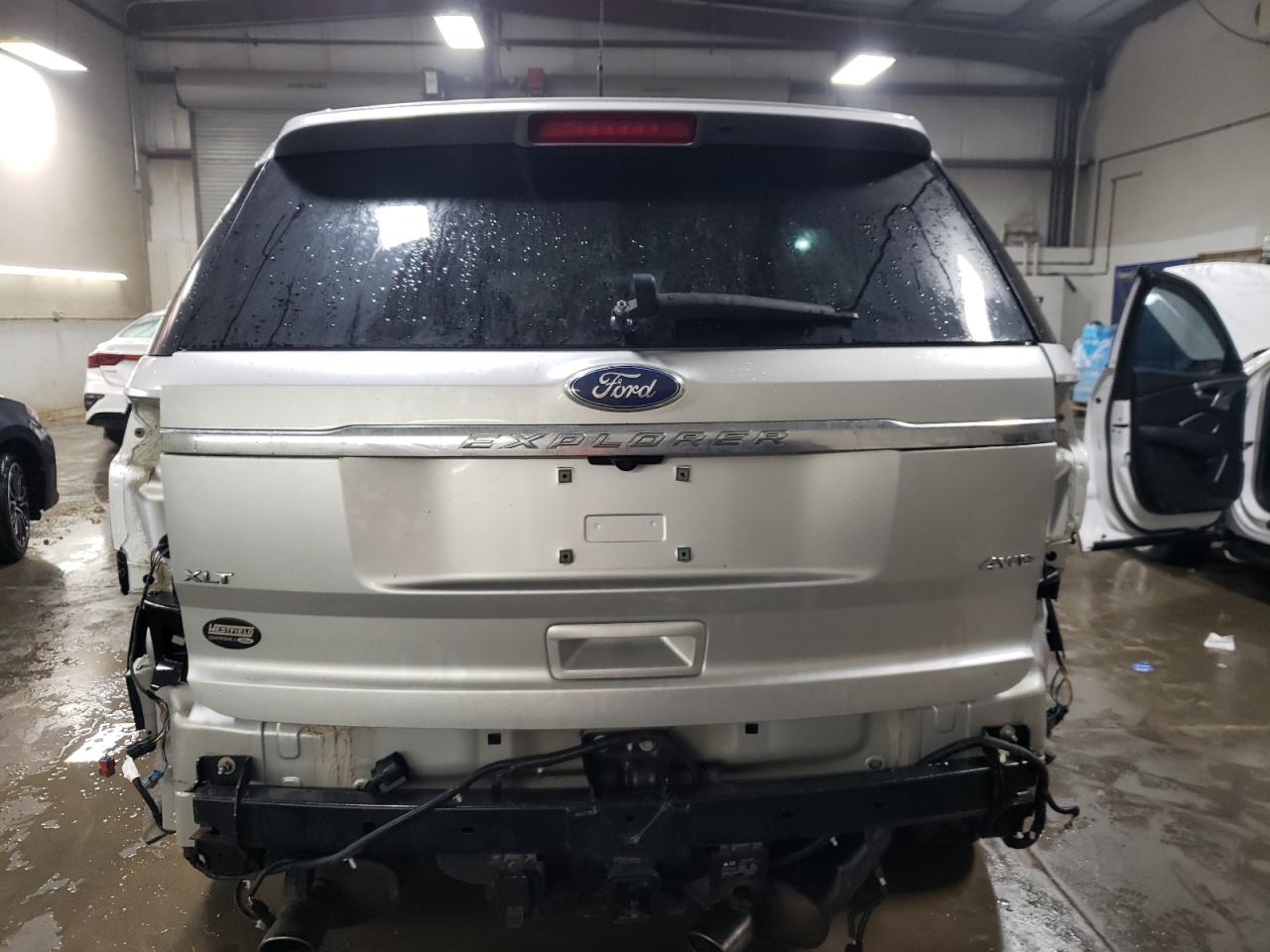 2011 Ford Explorer VIN 1FMHK8D88BGA35144 Copart auction photo, side / front end damage thumbnail 6
