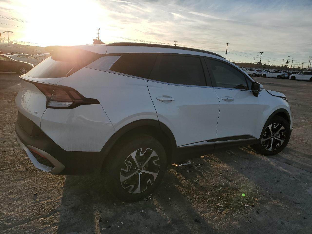 2024 KIA Sportage VIN KNDPVCDG9R7142926 Copart auction photo, front end damage thumbnail 3
