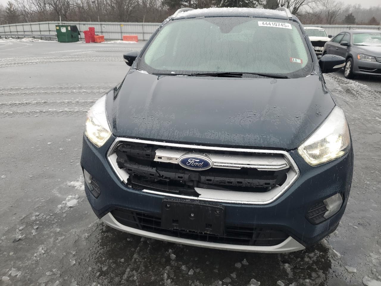 2019 Ford Escape VIN 1FMCU9J94KUC42798 Copart auction photo, front end damage thumbnail 5