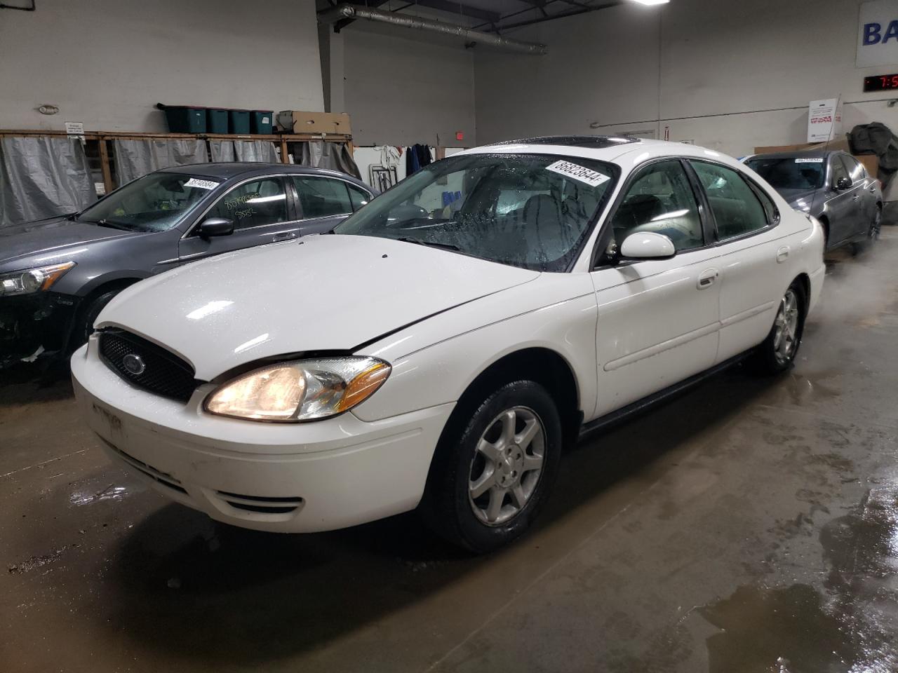 2005 Ford Taurus VIN 1FAFP56U85A310949
