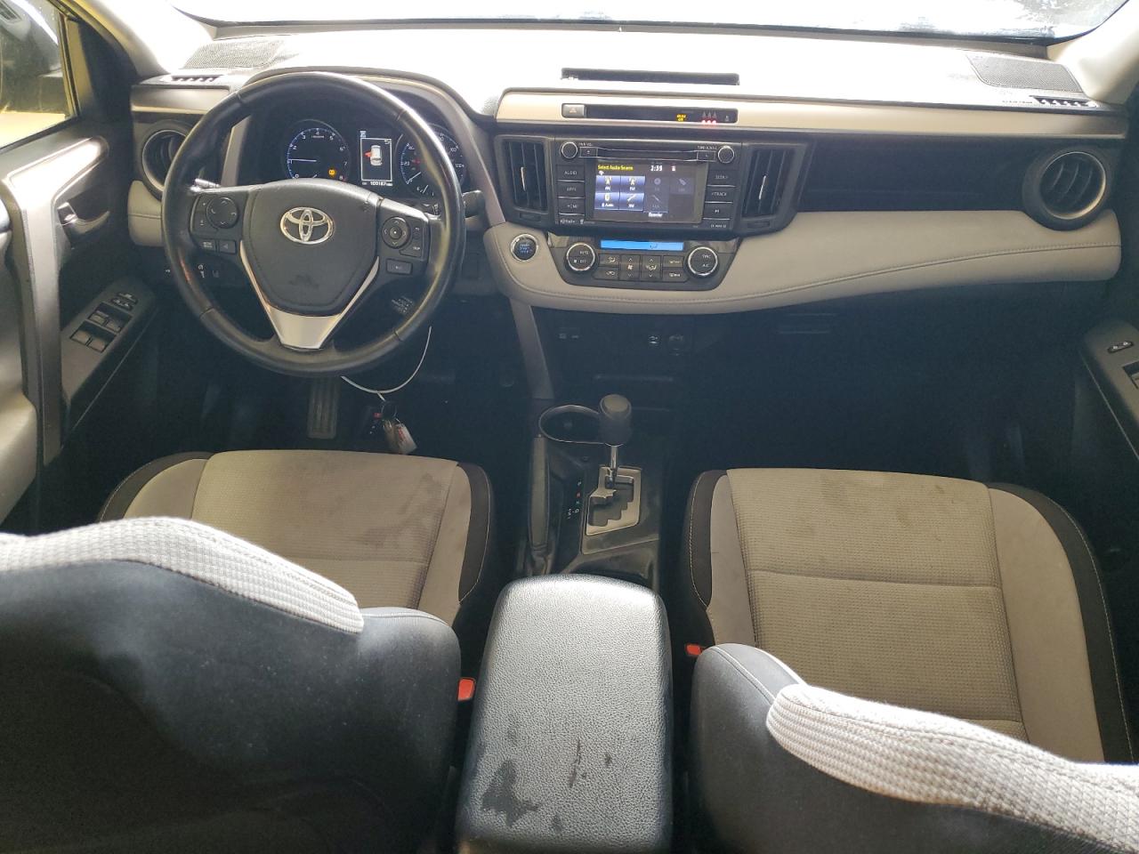 2018 Toyota RAV 4 VIN JTMWFREV6JD133194 Copart auction photo, rear end / minor dent/scratches damage thumbnail 8