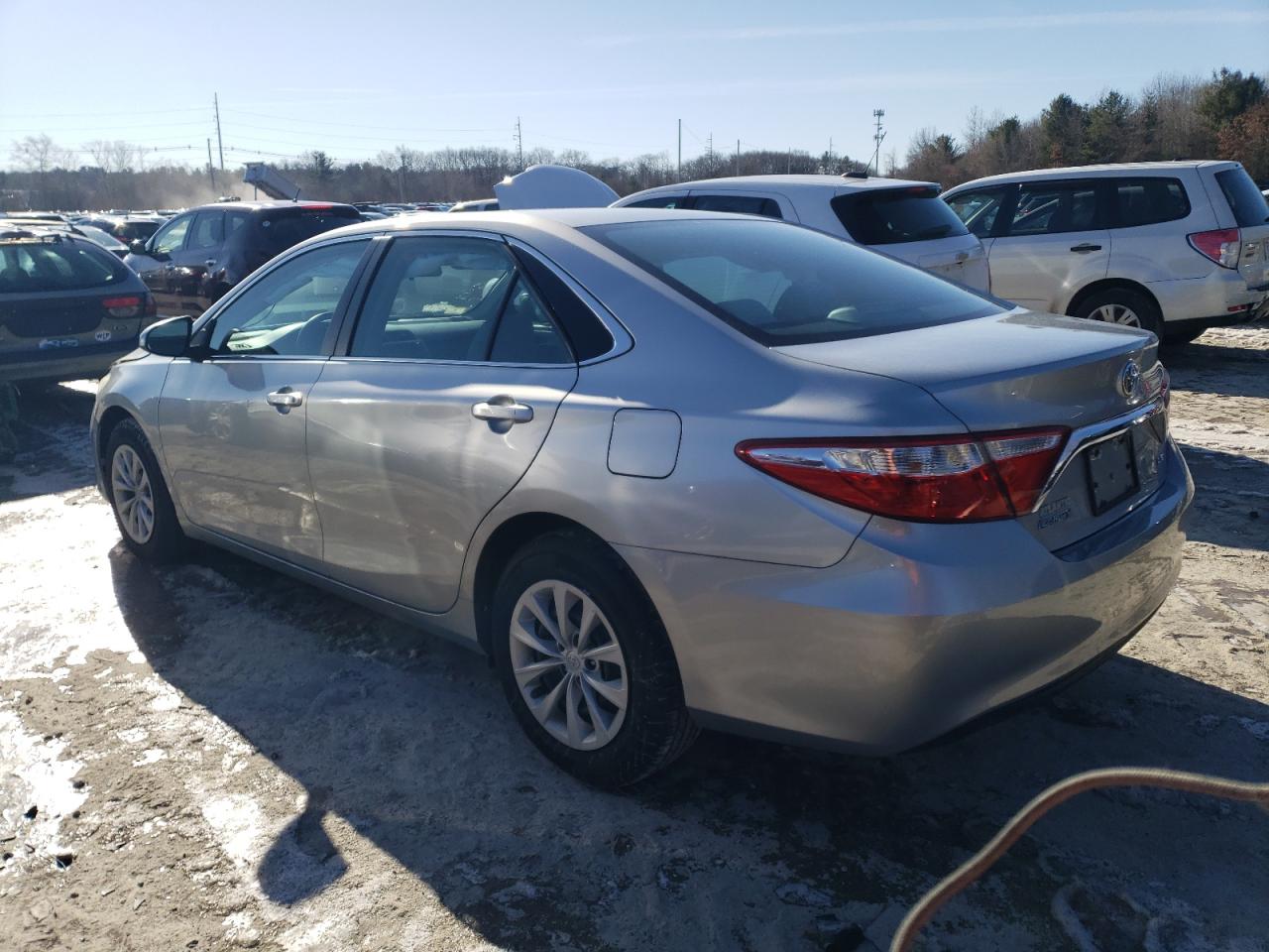 2016 Toyota Camry VIN 4T1BF1FK7GU249190 Copart auction photo, front end / minor dent/scratches damage thumbnail 2
