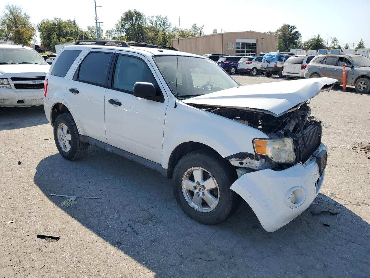 2010 Ford Escape VIN 1FMCU0D71AKC51300 Copart auction photo, front end damage thumbnail 4
