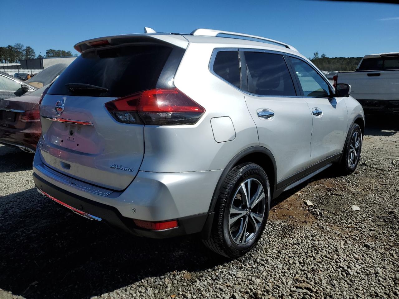 2019 Nissan Rogue VIN JN8AT2MV3KW395681 Copart auction photo, water/flood damage thumbnail 3