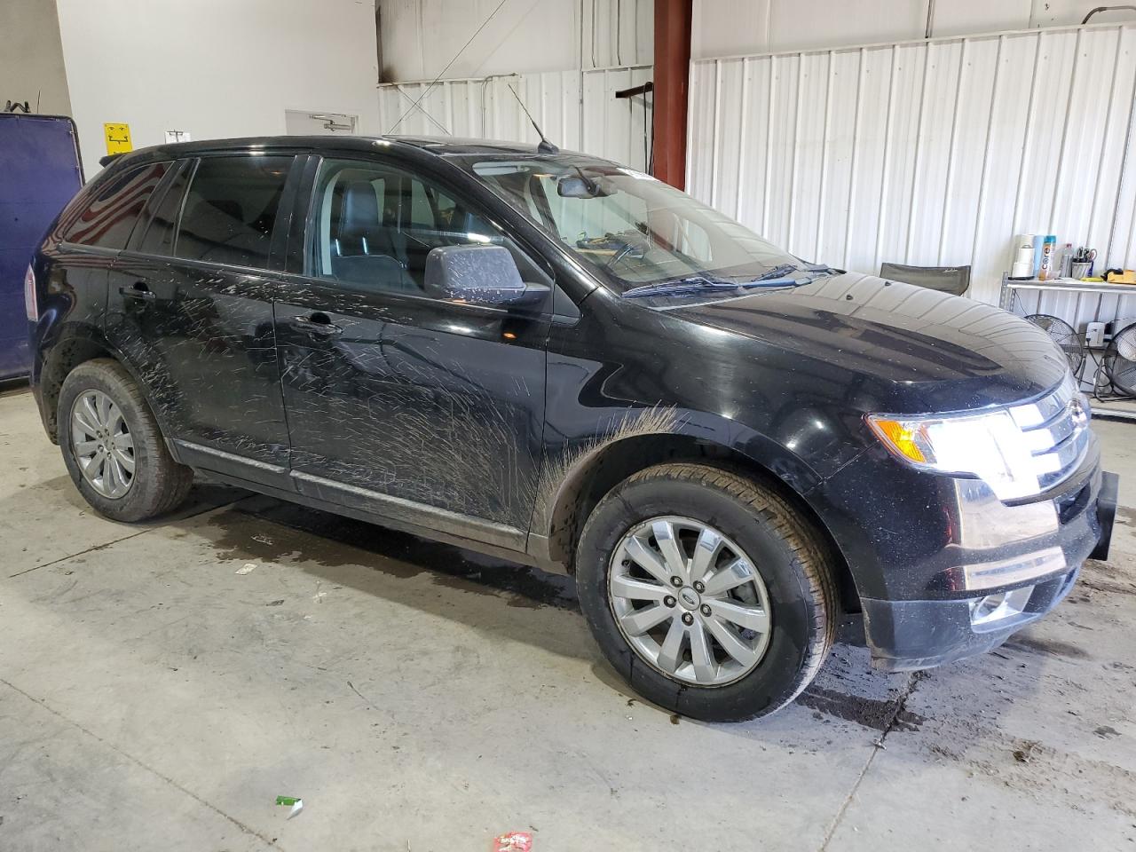 2007 Ford Edge VIN 2FMDK49C97BB08556 Copart auction photo, side / rear end damage thumbnail 4