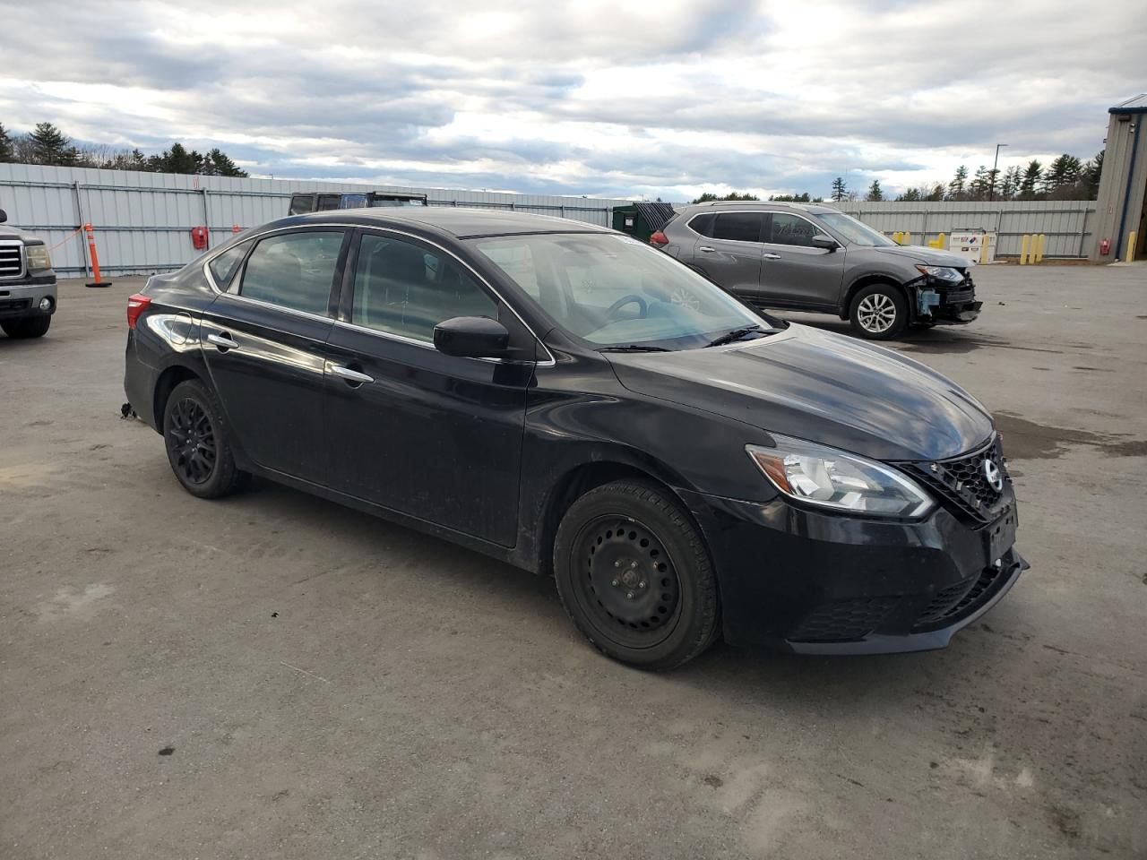 2018 Nissan Sentra VIN 3N1AB7AP5JY299336 Copart auction photo, front end damage thumbnail 4