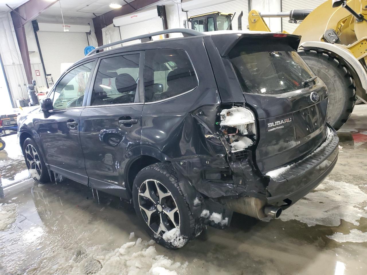 2014 Subaru Forester VIN JF2SJGDC1EH512492 Copart auction photo, rear end damage thumbnail 2