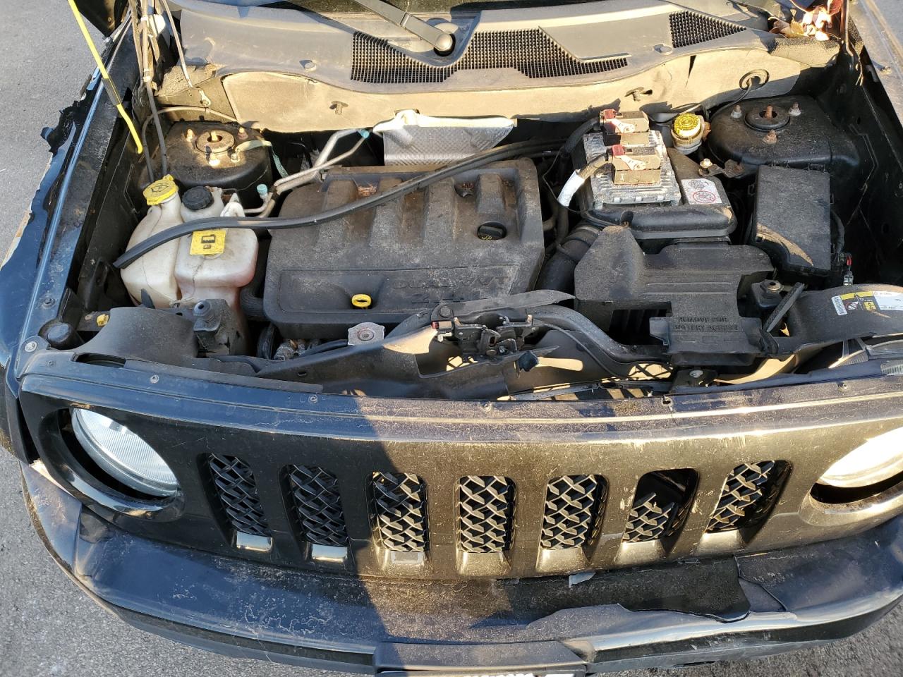 2015 Jeep Liberty (Patriot) VIN 1C4NJRFB6FD154813 Copart auction photo, front end / mechanical damage thumbnail 12