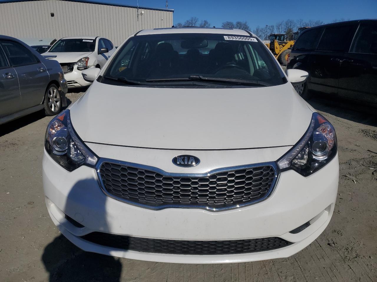 2016 KIA Forte VIN KNAFZ4A80G5553401 Copart auction photo, minor dent/scratches damage thumbnail 5
