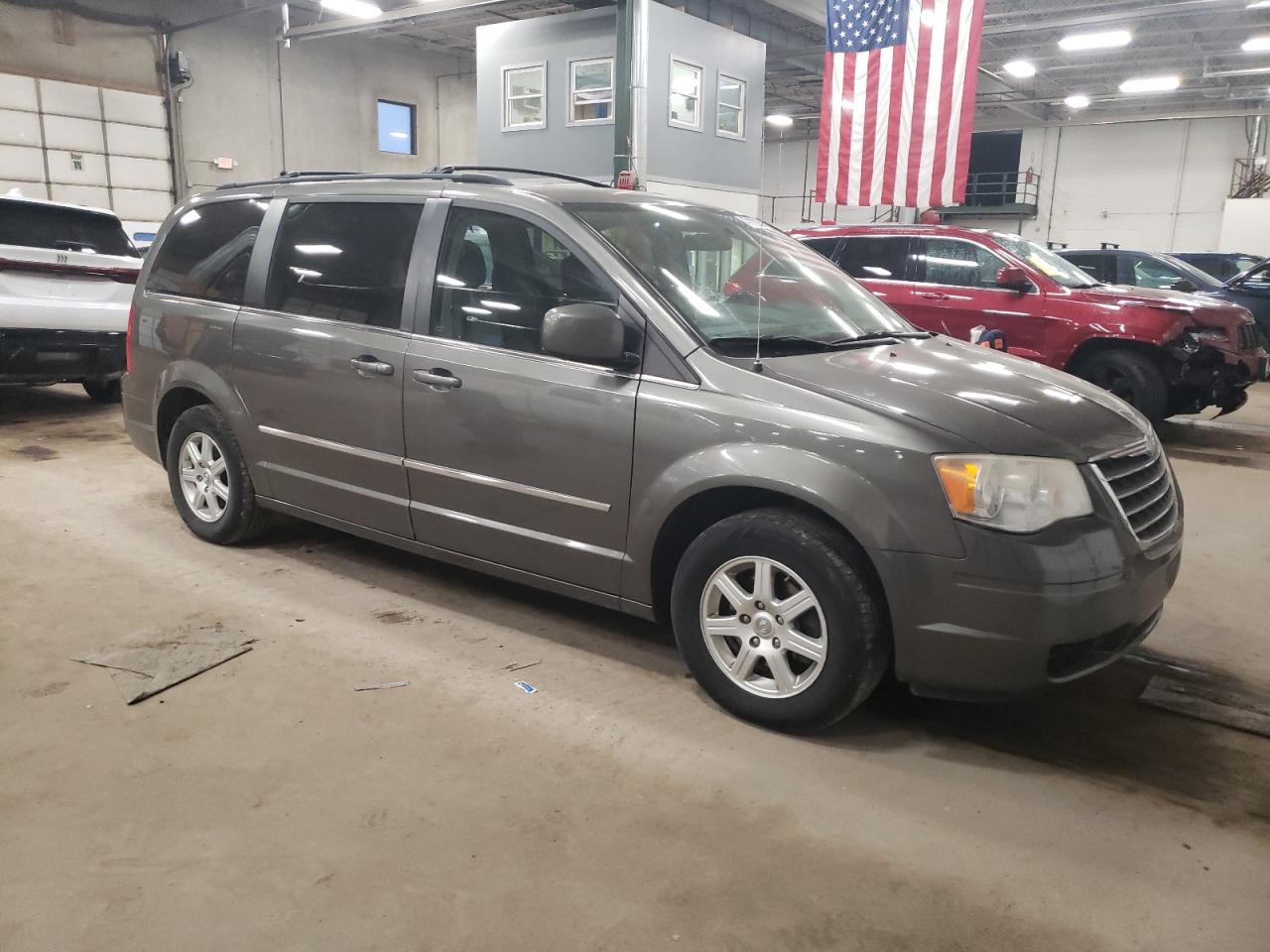 2010 Chrysler Town & Country VIN 2A4RR8DX5AR376584 Copart auction photo, side damage thumbnail 4