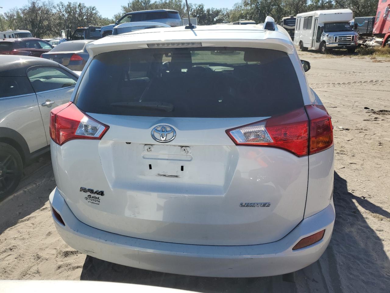 2015 Toyota RAV 4 VIN 2T3YFREV0FW191952 Copart auction photo, front end damage thumbnail 6
