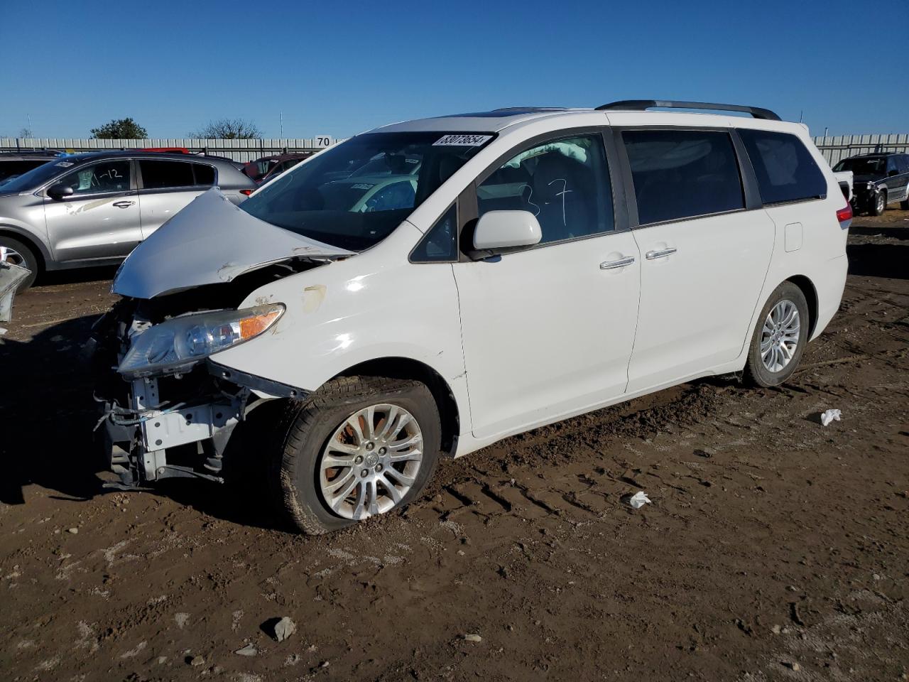 2014 Toyota Sienna VIN 5TDYK3DC7ES510904
