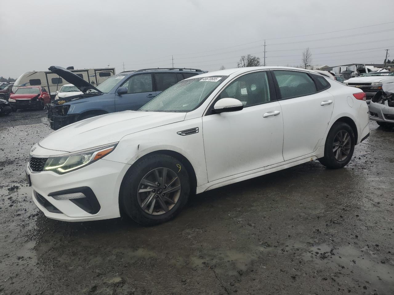 2020 KIA Optima VIN 5XXGT4L36LG445591
