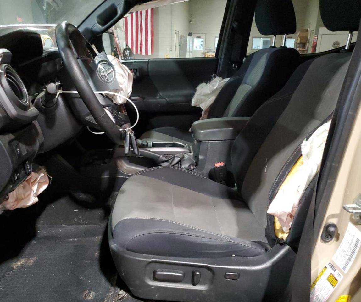 2020 Toyota Tacoma VIN 3TMCZ5AN1LM318916 Copart auction photo, front end damage thumbnail 7