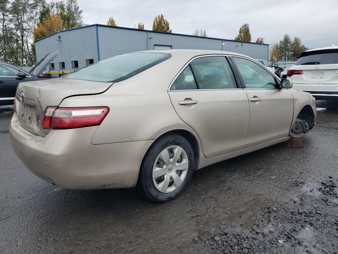 2007 Toyota Camry VIN 4T1BE46K07U130594 Copart auction photo, front end / rear end damage thumbnail 3