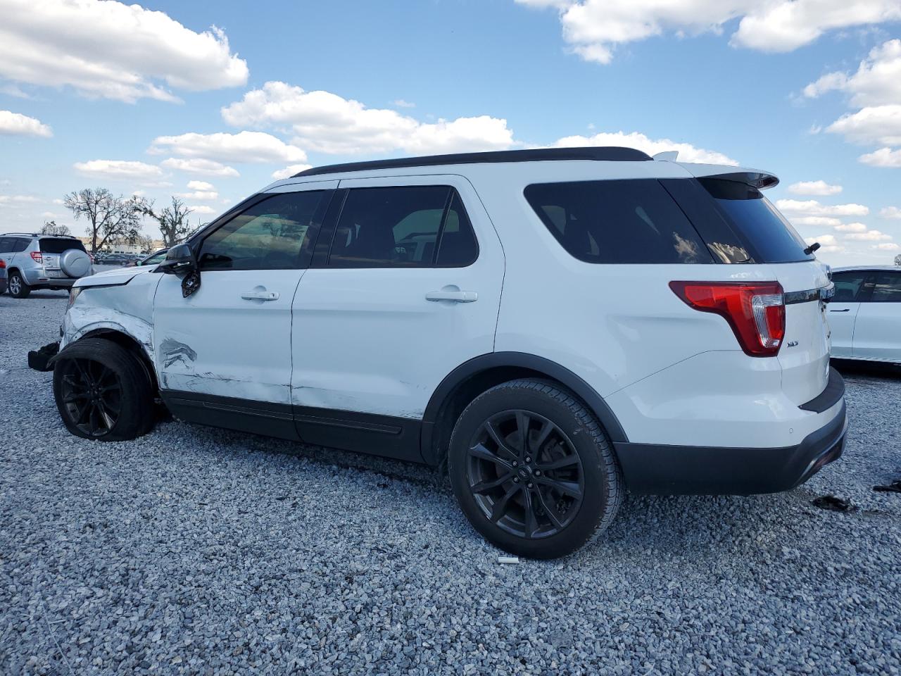 2017 Ford Explorer VIN 1FM5K7D89HGB87861 Copart auction photo, front end / side damage thumbnail 2