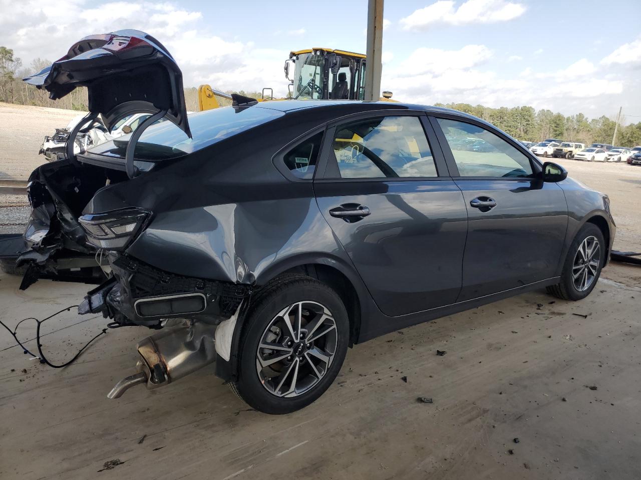 2023 KIA Forte VIN 3KPF24AD7PE527029 Copart auction photo, rear end damage thumbnail 3