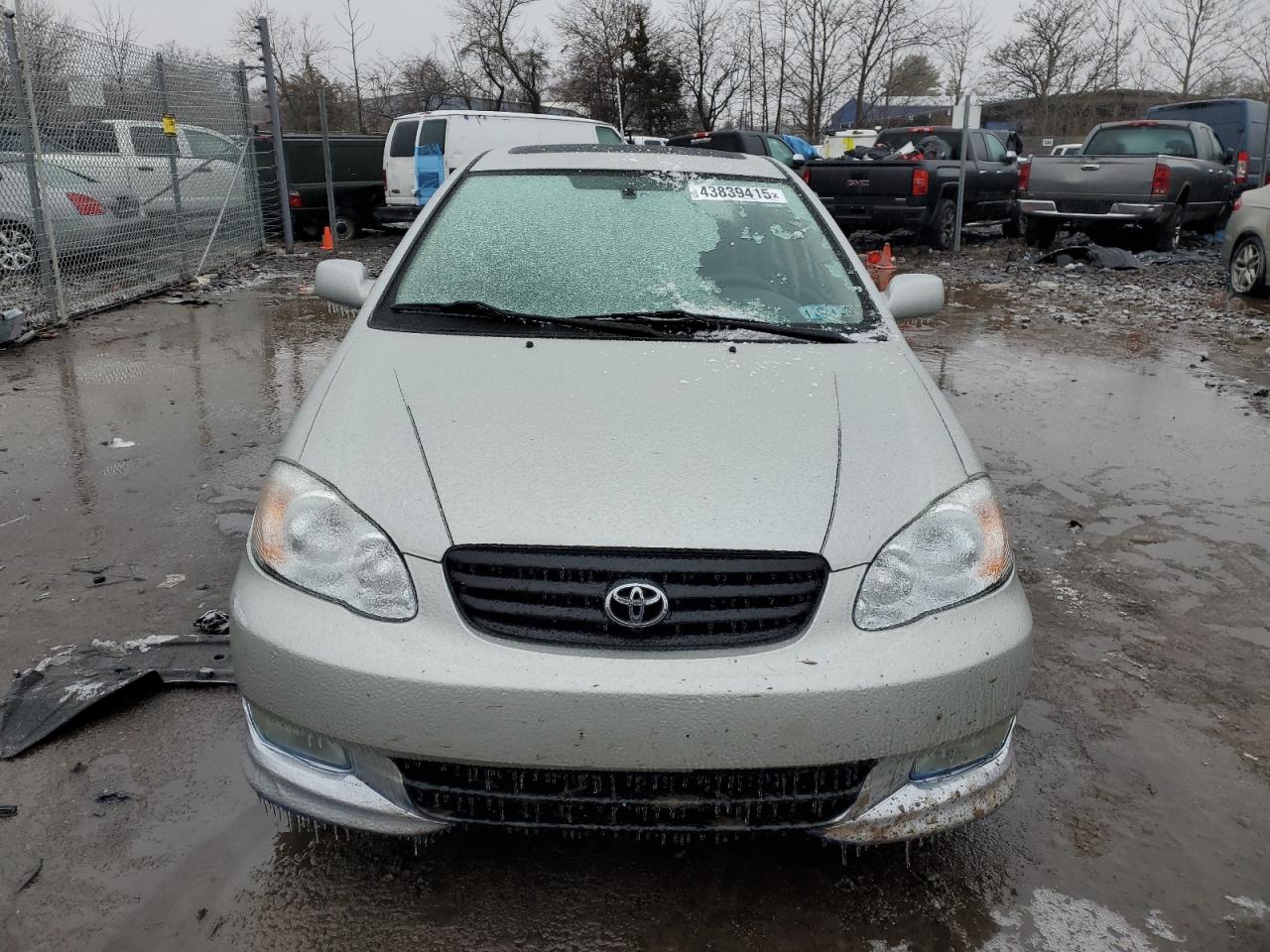 2004 Toyota Corolla VIN 2T1BR32E34C307277 Copart auction photo, normal wear damage thumbnail 5