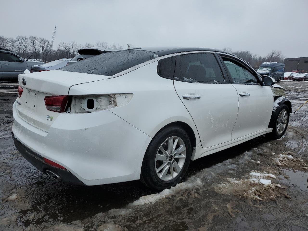 2016 KIA Optima VIN KNAGT4L39G5107125 Copart auction photo, side / front end damage thumbnail 3