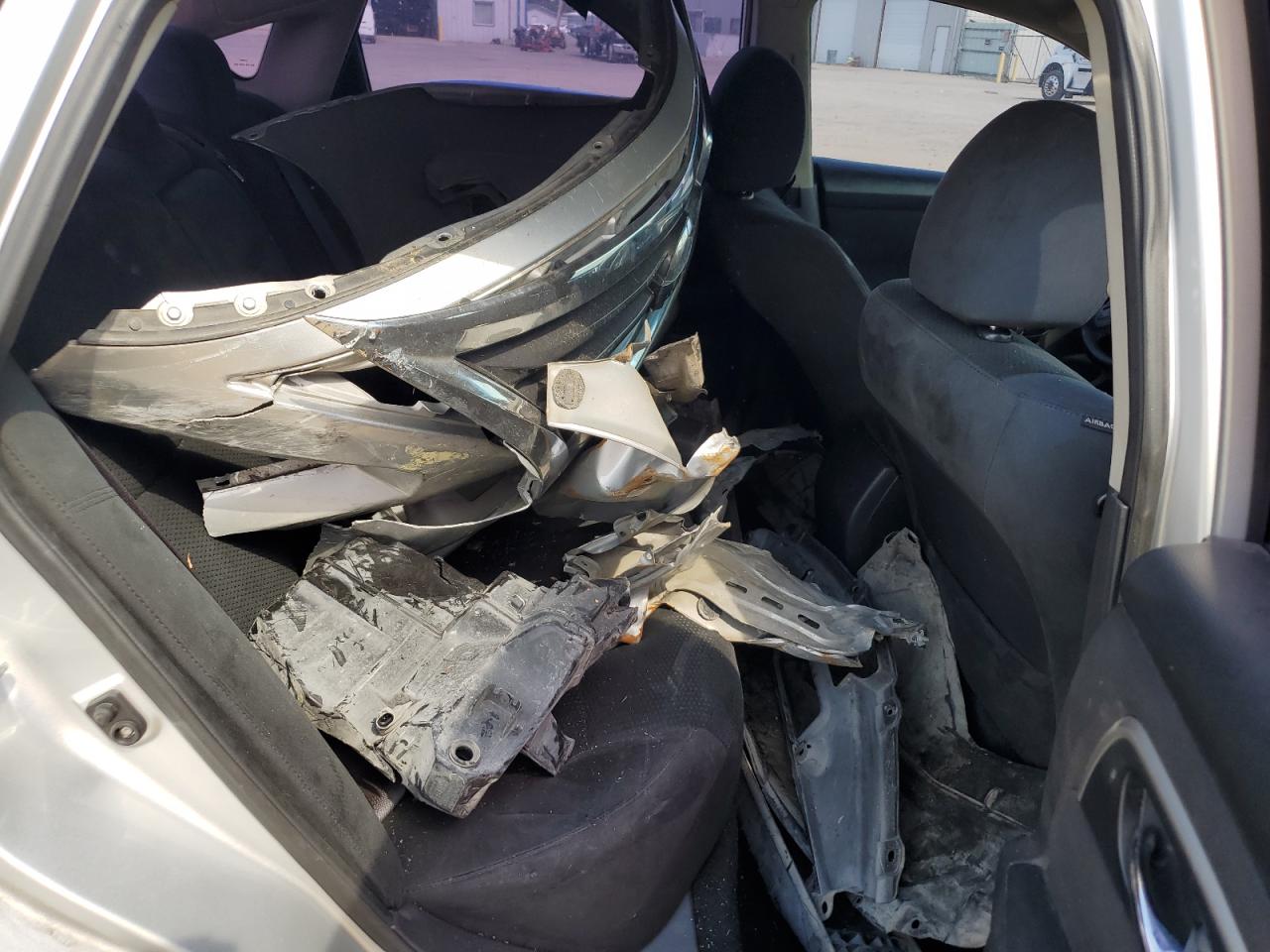 2015 Nissan Altima VIN 1N4AL3AP5FN334339 Copart auction photo, front end / side damage thumbnail 10