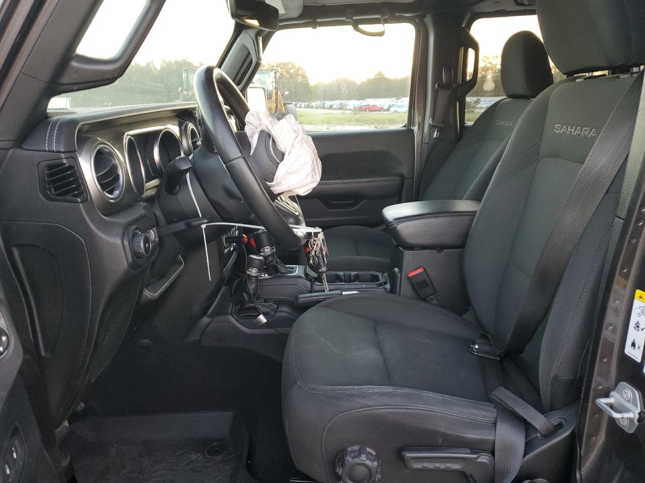 2018 Jeep Wrangler VIN 1C4HJXEG8JW132596 Copart auction photo, front end damage thumbnail 7