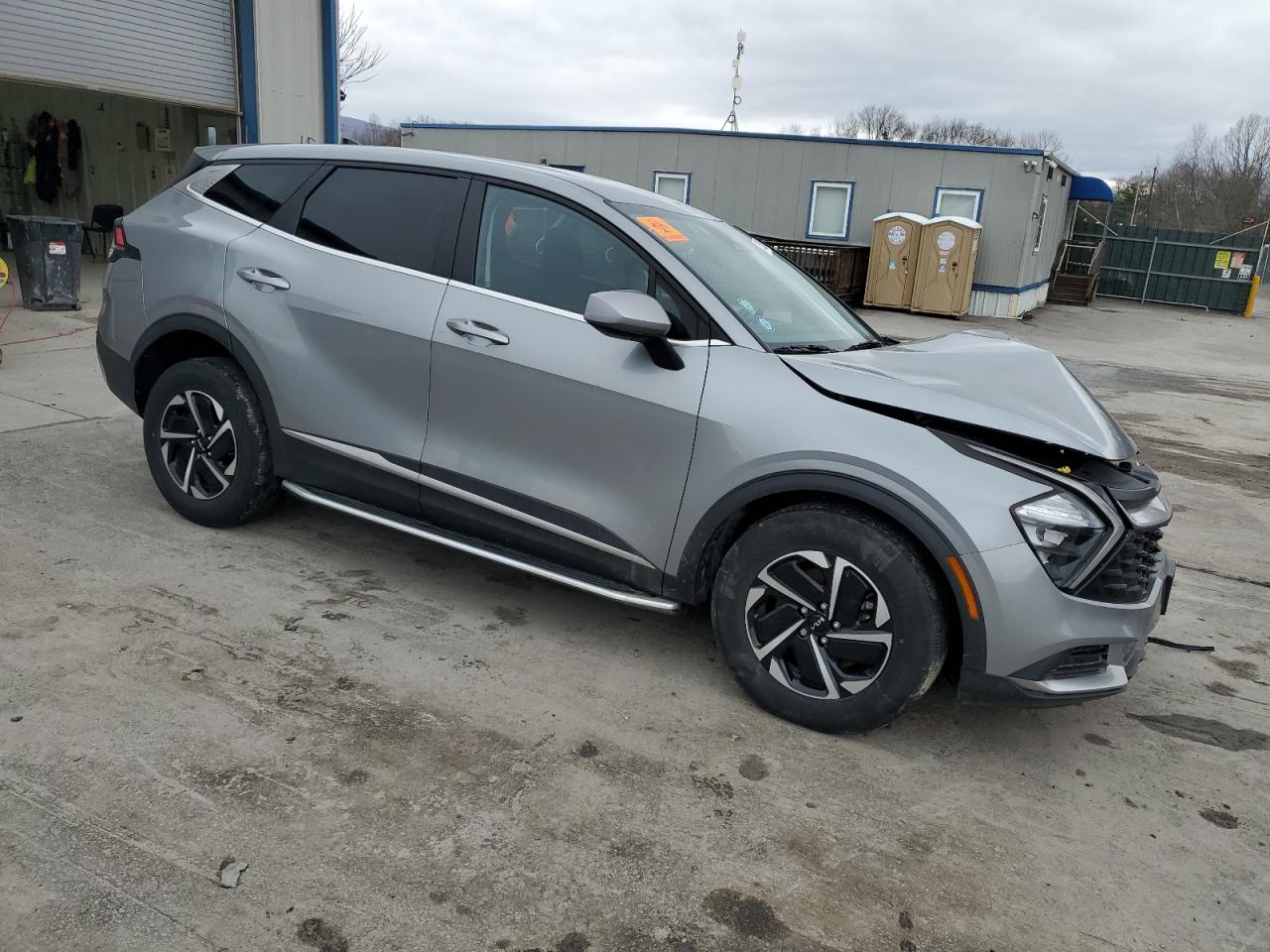 2023 KIA Sportage VIN KNDPUCAG6P7029990 Copart auction photo, front end damage thumbnail 4