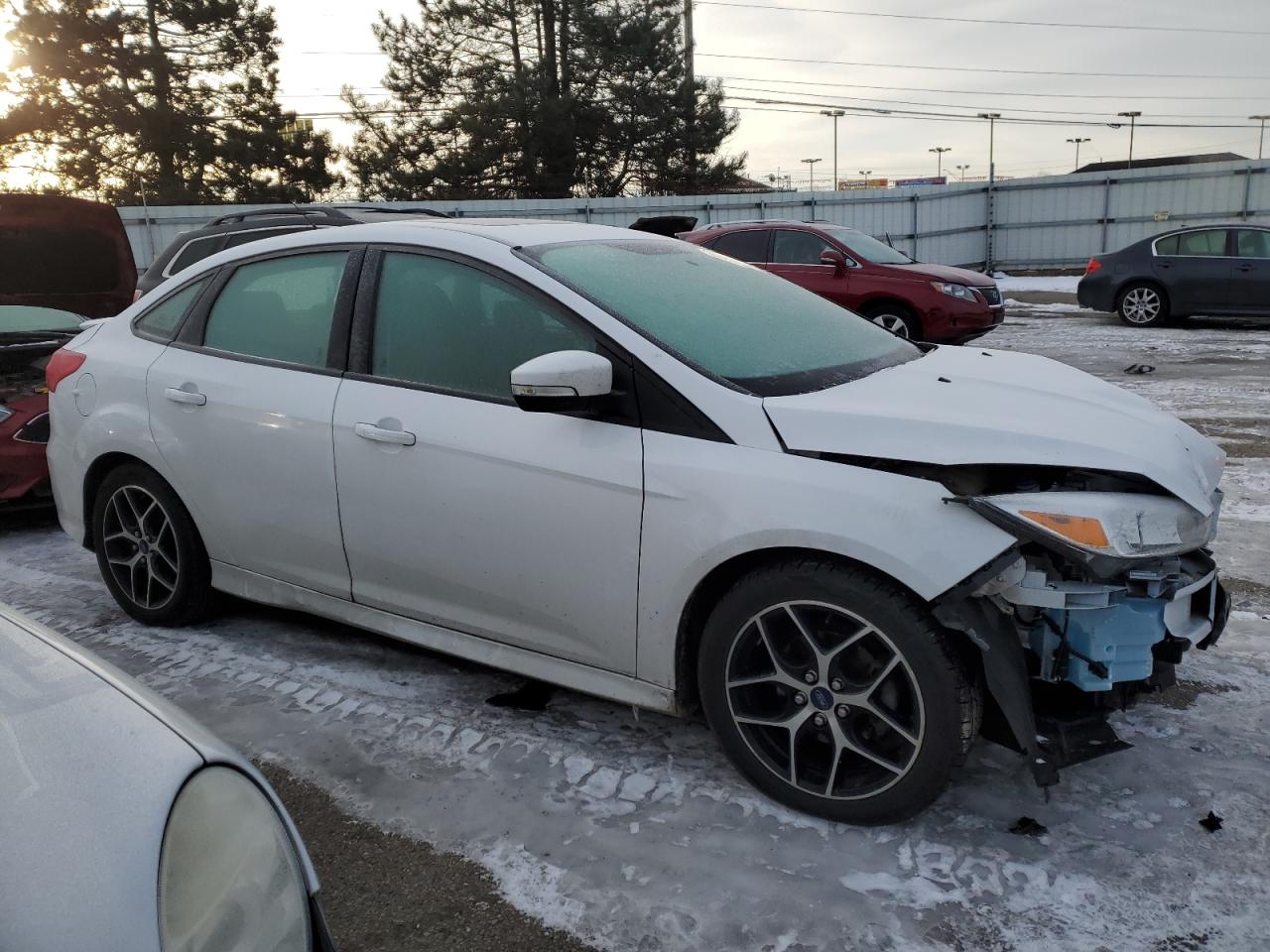 2015 Ford Focus VIN 1FADP3F20FL347039 Copart auction photo, front end damage thumbnail 4